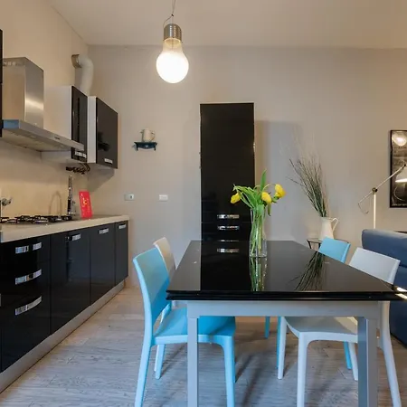 Apartment La Maison Du Vent By Wonderful Italy Turin